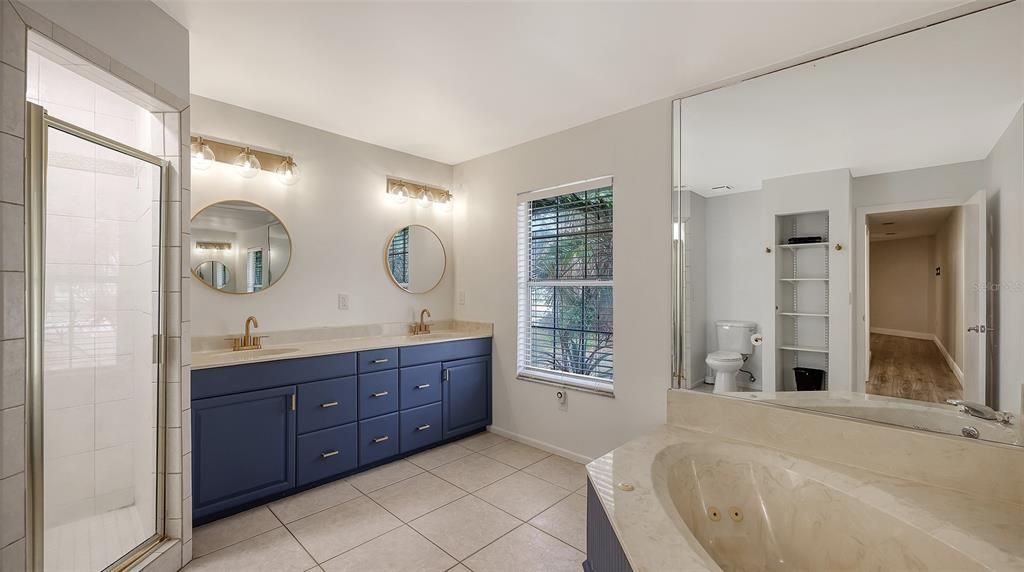 En Venta: $774,000 (5 camas, 3 baños, 3046 Pies cuadrados)