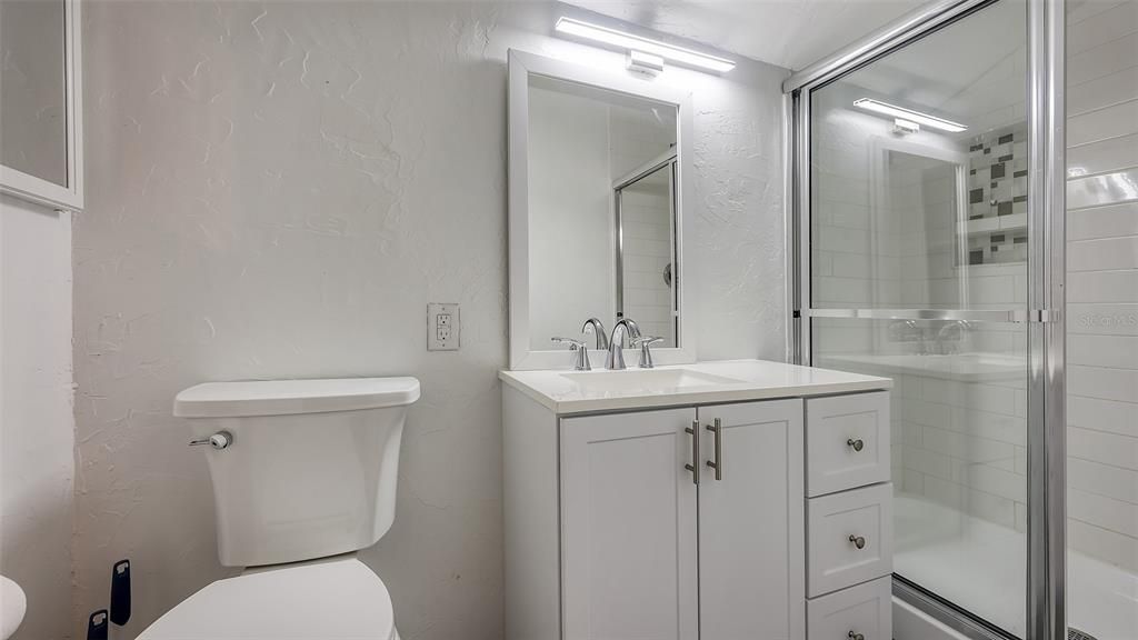 En Venta: $774,000 (5 camas, 3 baños, 3046 Pies cuadrados)