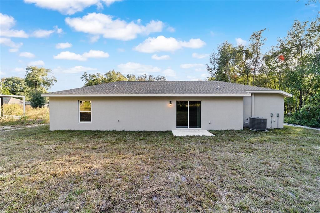 Под контрактом: $224,900 (3 спален, 2 ванн, 1121 Квадратных фут)