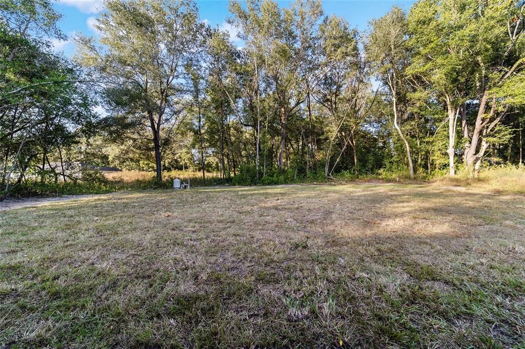 Под контрактом: $224,900 (3 спален, 2 ванн, 1121 Квадратных фут)