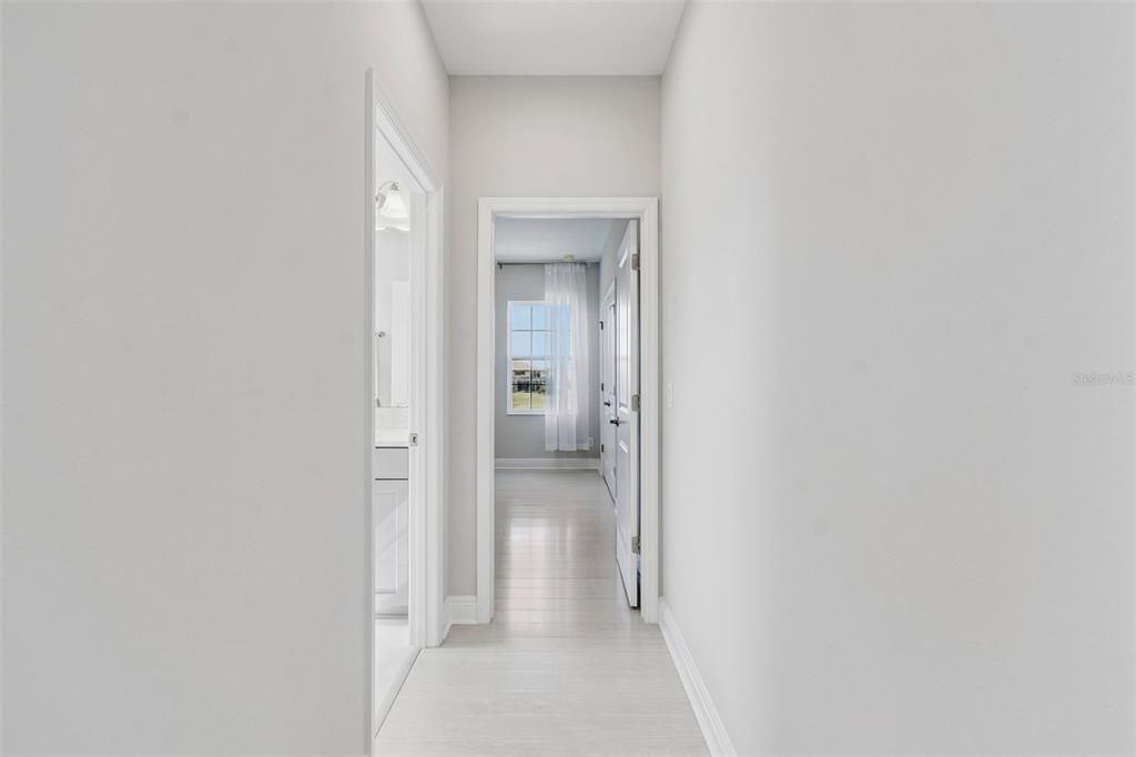 For Sale: $884,900 (5 beds, 4 baths, 3518 Square Feet)