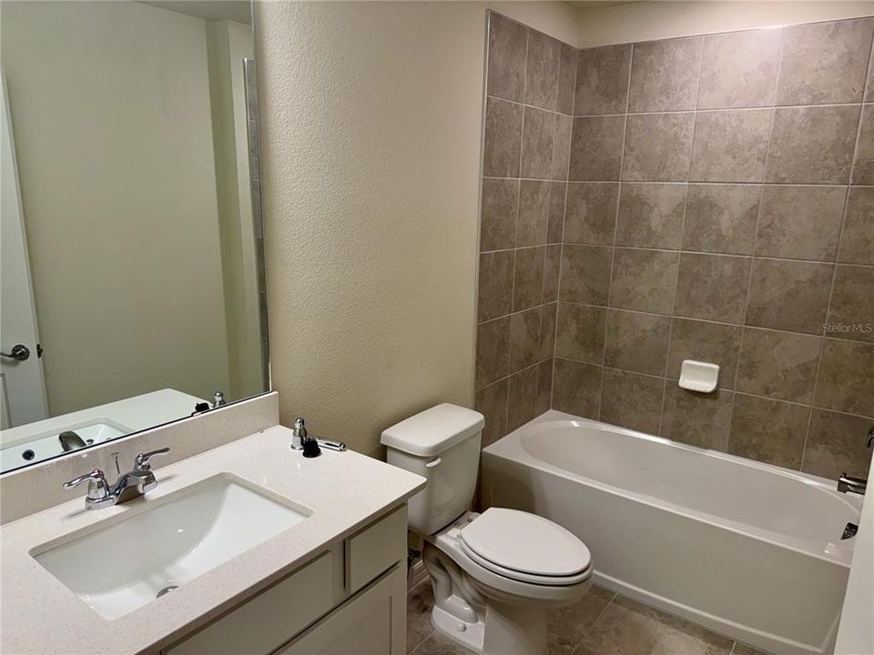 出租: $2,295 (3 贝兹, 2 浴室, 1666 平方英尺)