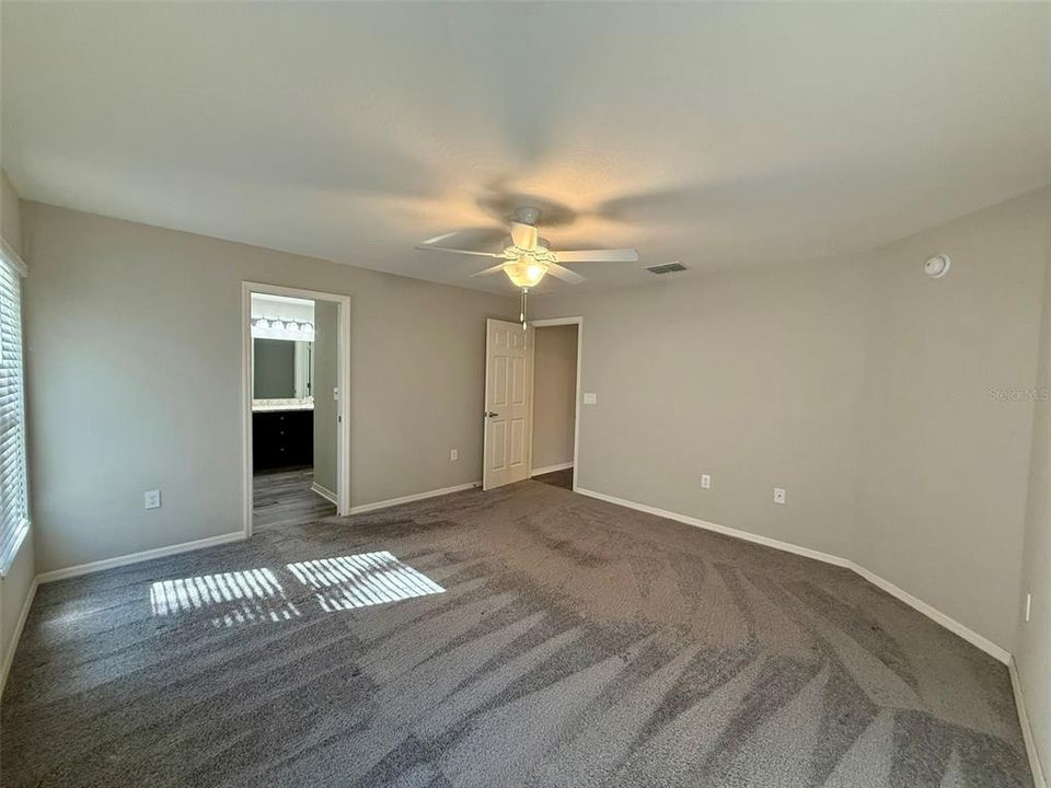 待售: $300,000 (3 贝兹, 2 浴室, 1610 平方英尺)