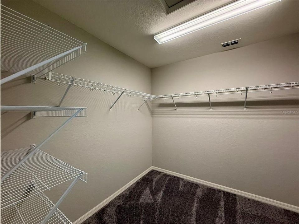 待售: $300,000 (3 贝兹, 2 浴室, 1610 平方英尺)