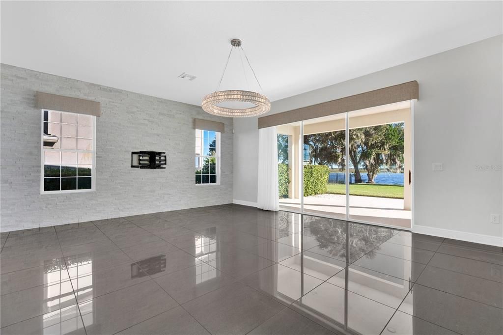 待售: $2,150,000 (5 贝兹, 4 浴室, 4478 平方英尺)