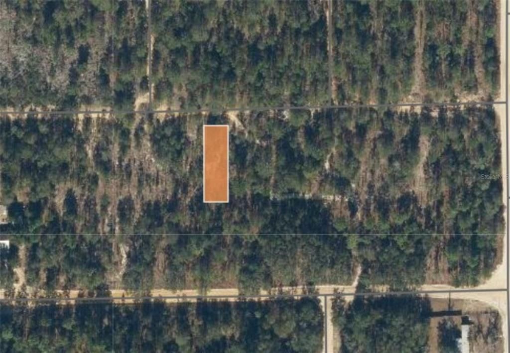 На продажу: $6,000 (0.12 acres)