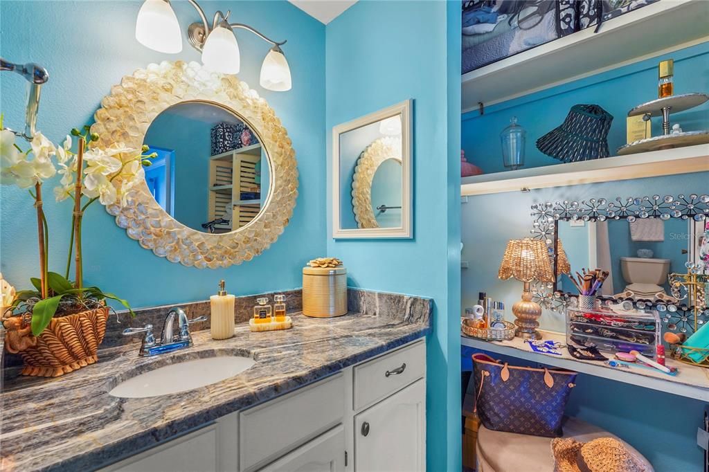 For Sale: $260,000 (2 beds, 2 baths, 1145 Square Feet)