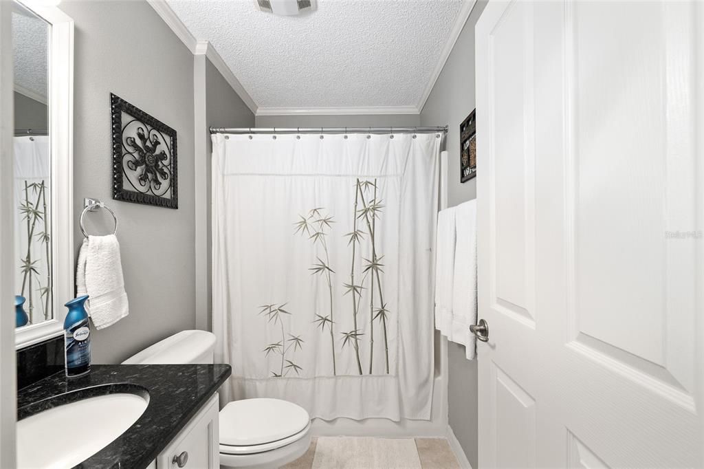 待售: $379,000 (3 贝兹, 2 浴室, 1527 平方英尺)