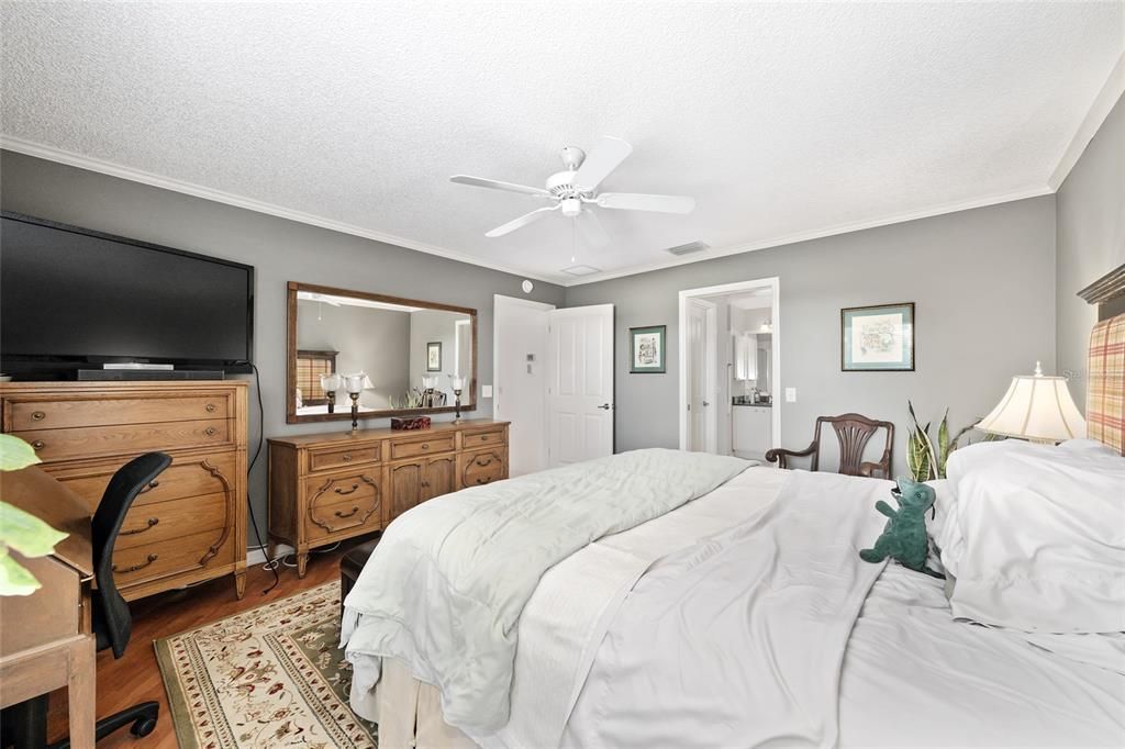 待售: $379,000 (3 贝兹, 2 浴室, 1527 平方英尺)