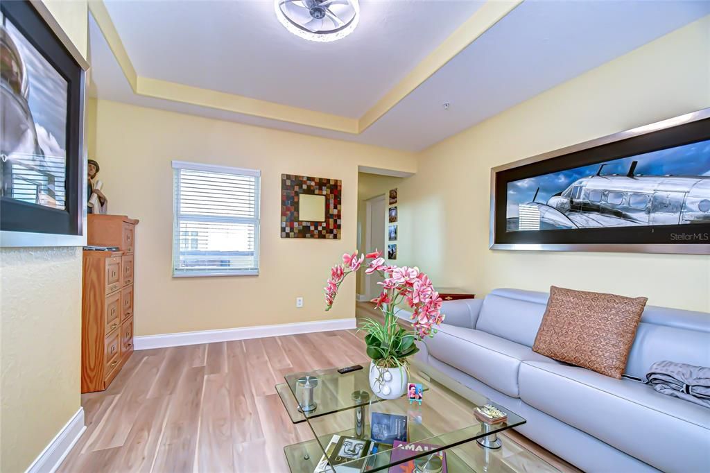 En Venta: $1,965,000 (3 camas, 3 baños, 2480 Pies cuadrados)