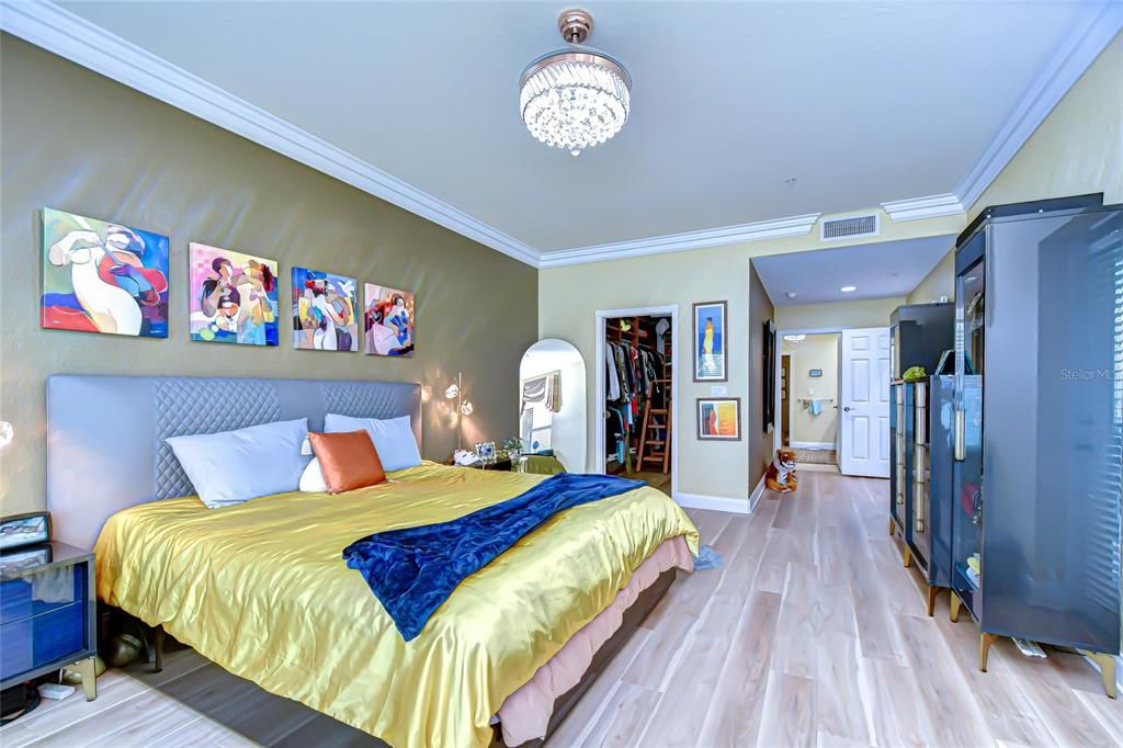 En Venta: $1,965,000 (3 camas, 3 baños, 2480 Pies cuadrados)