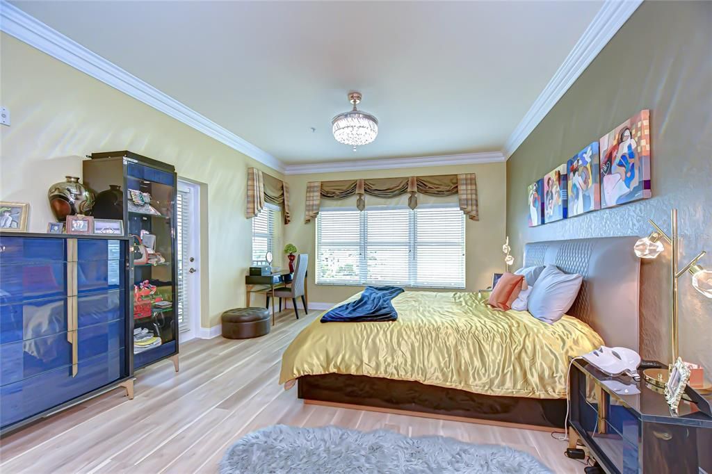 En Venta: $1,965,000 (3 camas, 3 baños, 2480 Pies cuadrados)