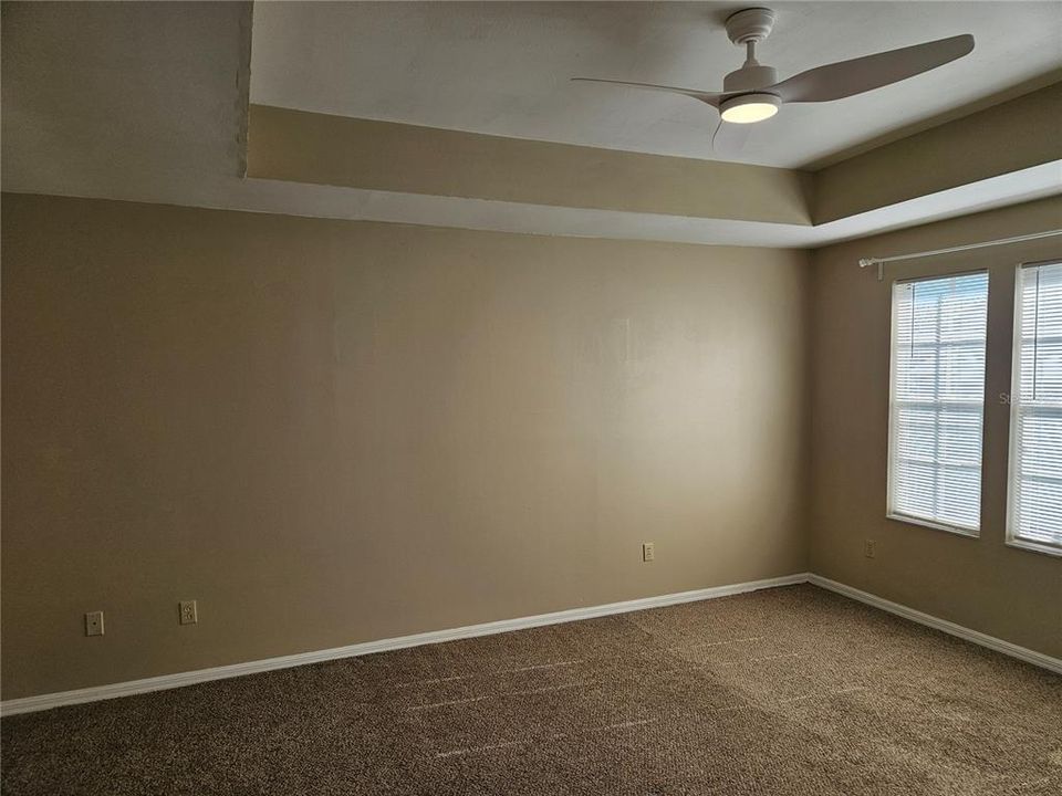 En Renta: $2,400 (3 camas, 2 baños, 1929 Pies cuadrados)