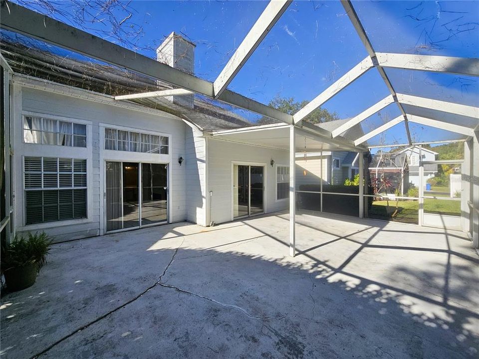 En Renta: $2,400 (3 camas, 2 baños, 1929 Pies cuadrados)