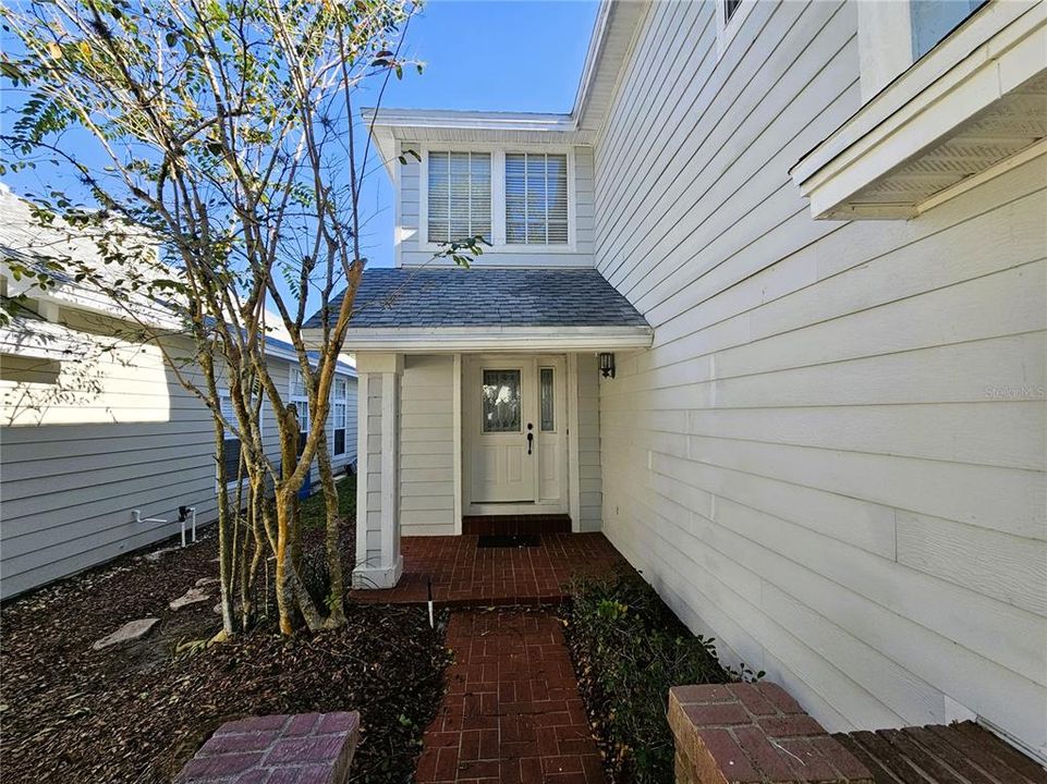 En Renta: $2,400 (3 camas, 2 baños, 1929 Pies cuadrados)