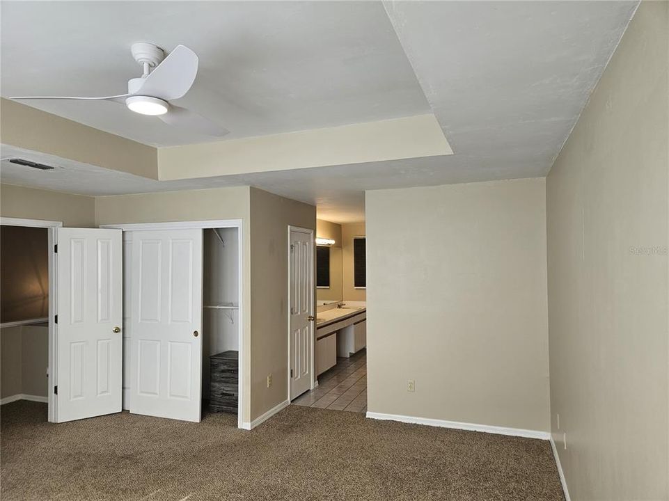 En Renta: $2,400 (3 camas, 2 baños, 1929 Pies cuadrados)