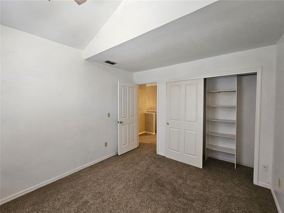 En Renta: $2,400 (3 camas, 2 baños, 1929 Pies cuadrados)