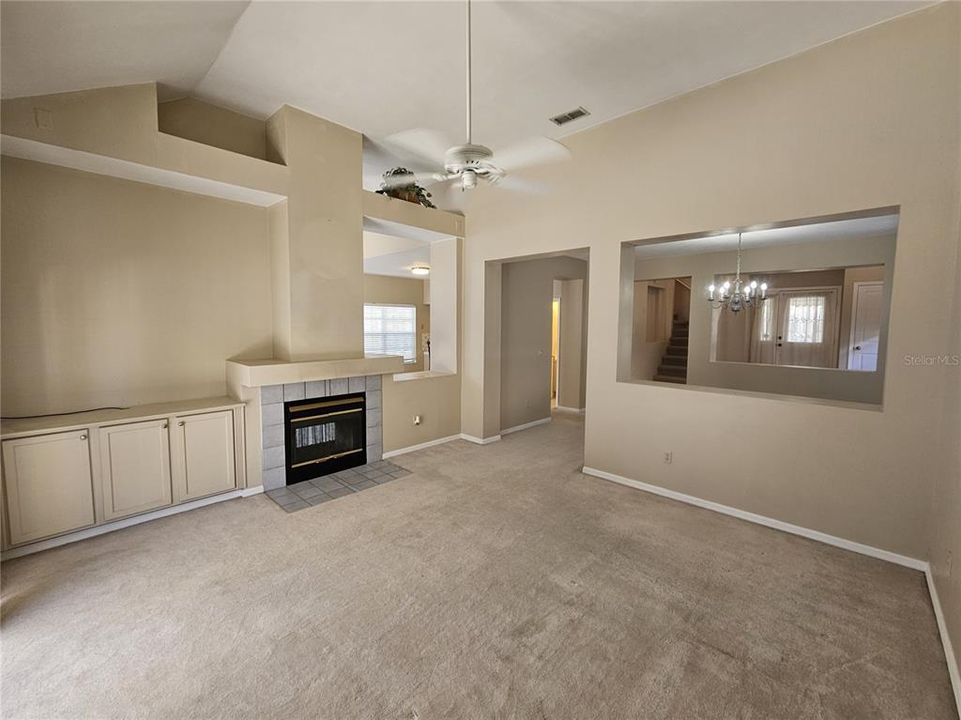 En Renta: $2,400 (3 camas, 2 baños, 1929 Pies cuadrados)