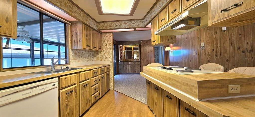 En Venta: $194,500 (2 camas, 2 baños, 1344 Pies cuadrados)