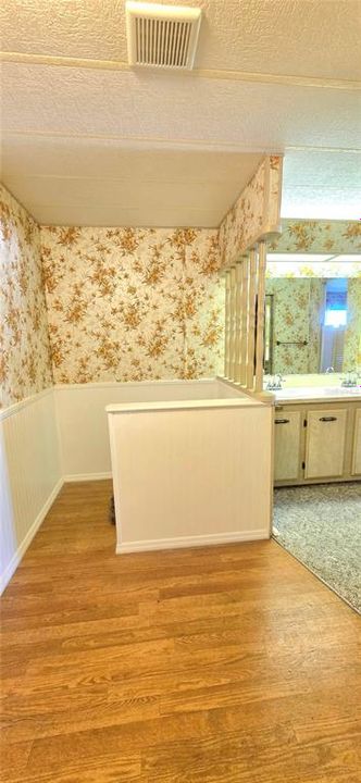 En Venta: $194,500 (2 camas, 2 baños, 1344 Pies cuadrados)