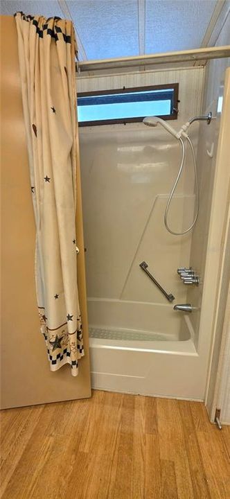 En Venta: $194,500 (2 camas, 2 baños, 1344 Pies cuadrados)