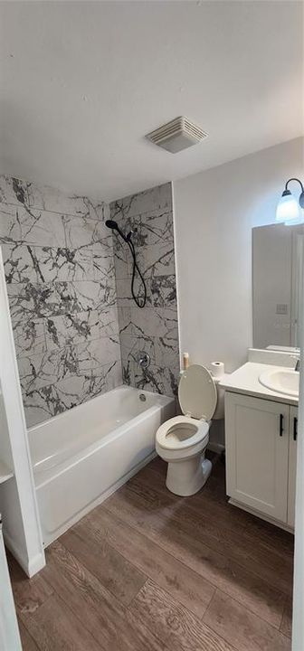 For Rent: $2,400 (3 beds, 2 baths, 1118 Square Feet)