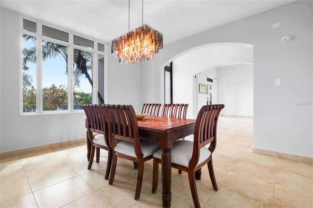 For Sale: $1,175,000 (4 beds, 3 baths, 4382 Square Feet)