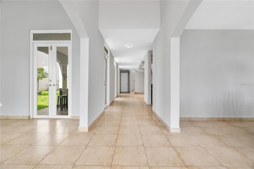 For Sale: $1,175,000 (4 beds, 3 baths, 4382 Square Feet)