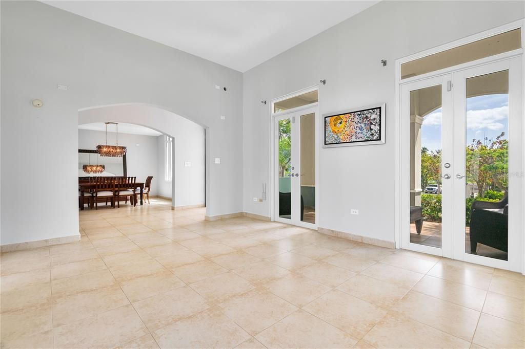 For Sale: $1,175,000 (4 beds, 3 baths, 4382 Square Feet)