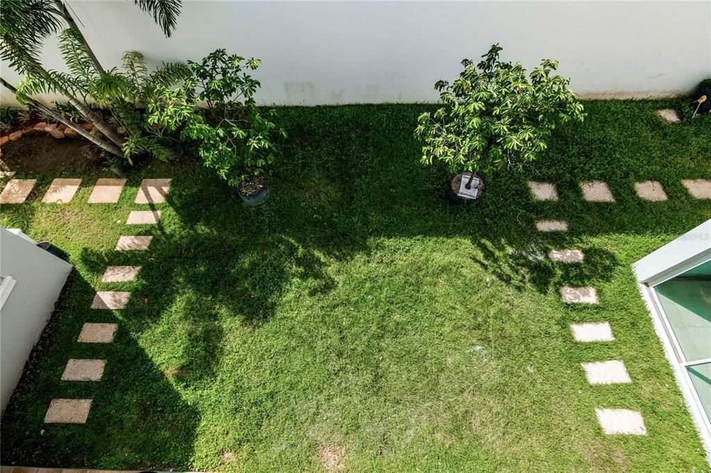 For Sale: $1,175,000 (4 beds, 3 baths, 4382 Square Feet)