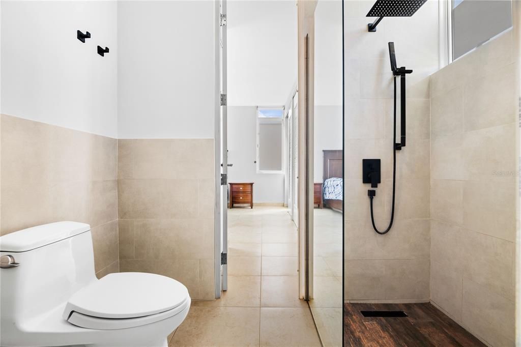 For Sale: $1,175,000 (4 beds, 3 baths, 4382 Square Feet)