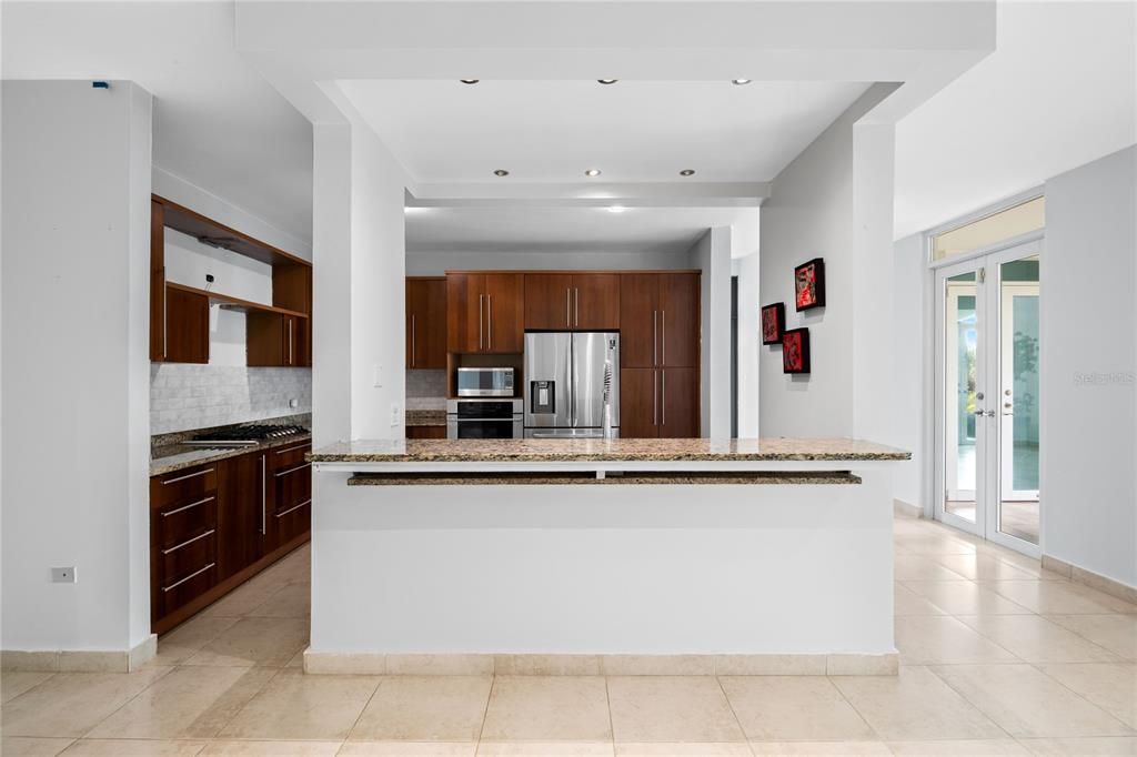 For Sale: $1,175,000 (4 beds, 3 baths, 4382 Square Feet)