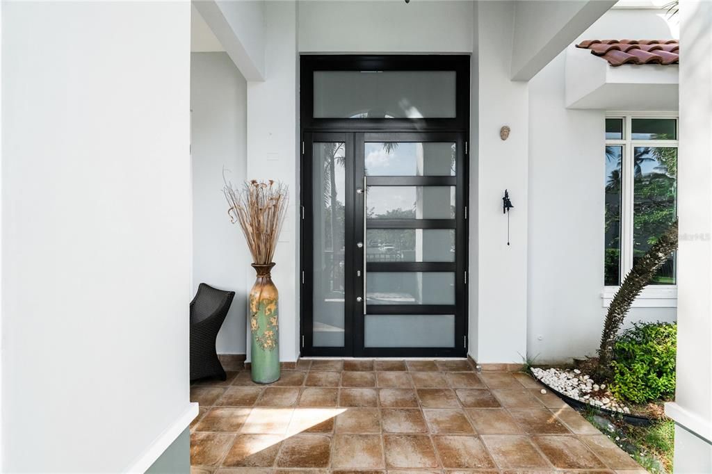 For Sale: $1,175,000 (4 beds, 3 baths, 4382 Square Feet)