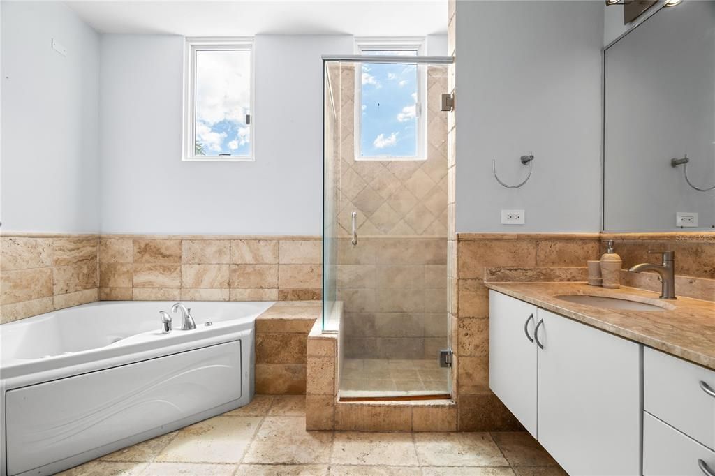 For Sale: $1,175,000 (4 beds, 3 baths, 4382 Square Feet)