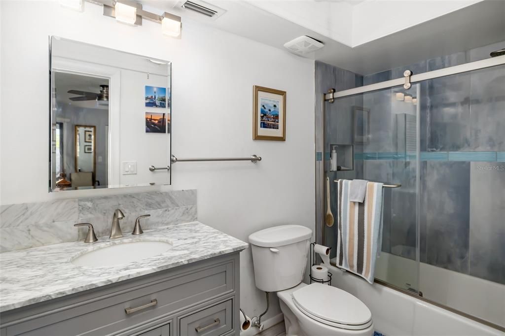 For Sale: $231,000 (2 beds, 2 baths, 1477 Square Feet)