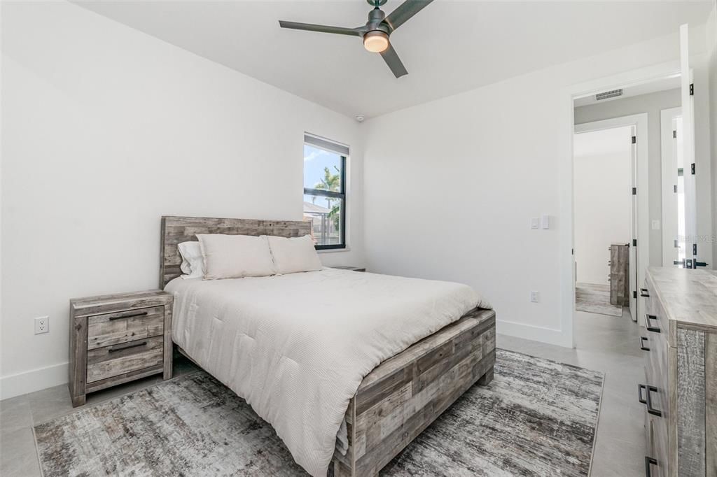 Active With Contract: $659,000 (4 beds, 3 baths, 2098 Square Feet)