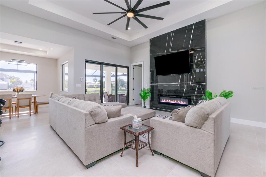 Active With Contract: $659,000 (4 beds, 3 baths, 2098 Square Feet)