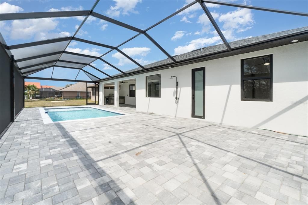 Active With Contract: $659,000 (4 beds, 3 baths, 2098 Square Feet)