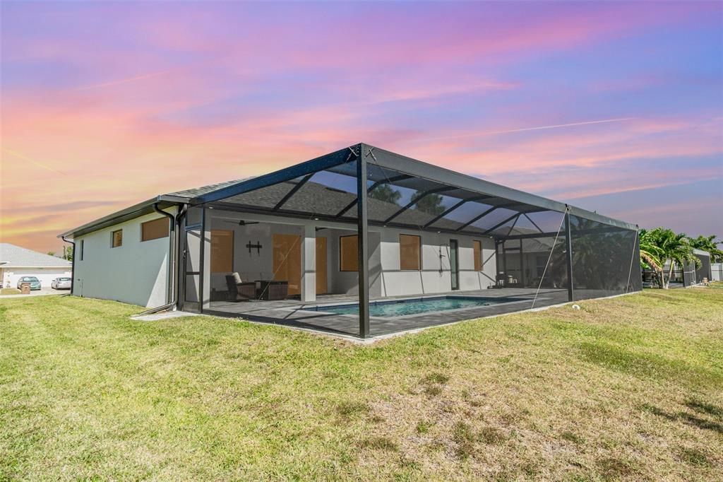 Active With Contract: $659,000 (4 beds, 3 baths, 2098 Square Feet)