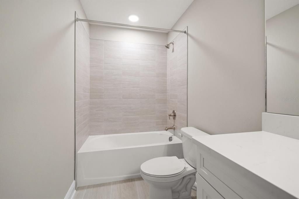 For Sale: $725,000 (5 beds, 4 baths, 3531 Square Feet)