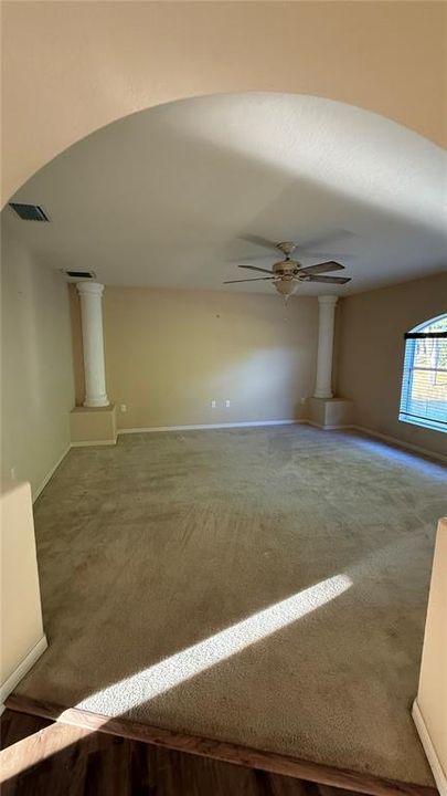 В аренду: $2,400 (3 спален, 2 ванн, 2293 Квадратных фут)