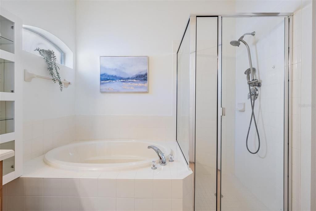 En Venta: $335,000 (3 camas, 2 baños, 1758 Pies cuadrados)