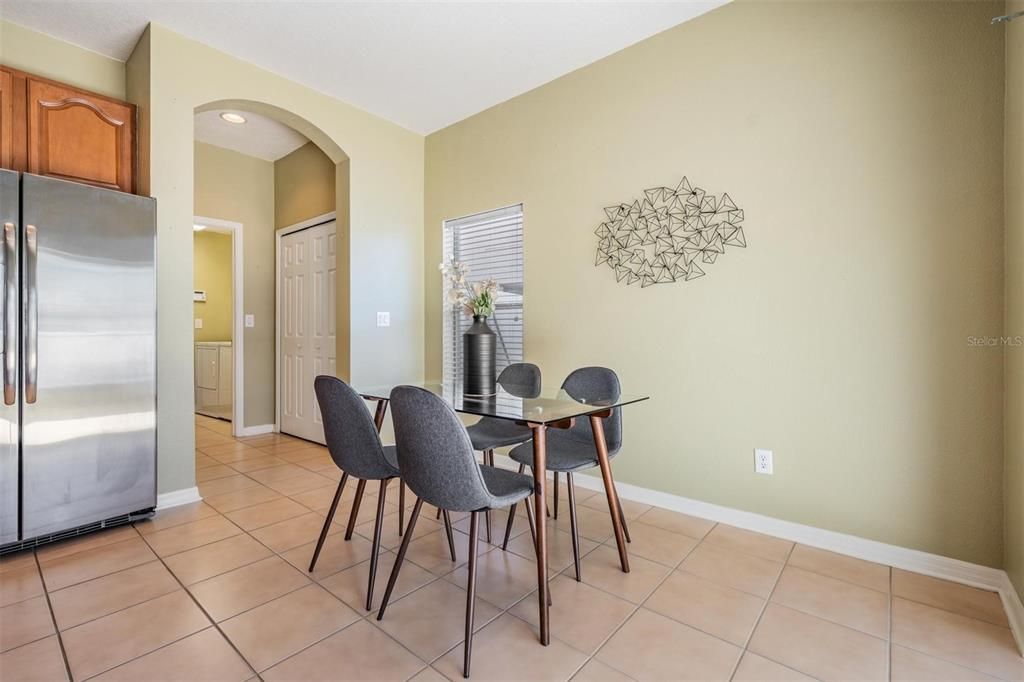 En Venta: $335,000 (3 camas, 2 baños, 1758 Pies cuadrados)