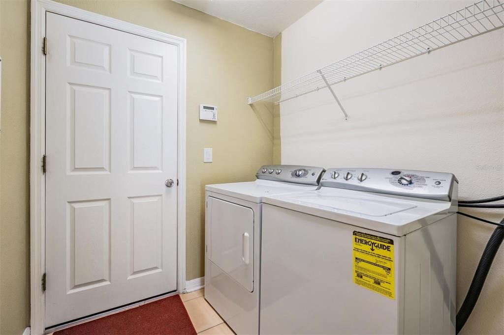 En Venta: $335,000 (3 camas, 2 baños, 1758 Pies cuadrados)