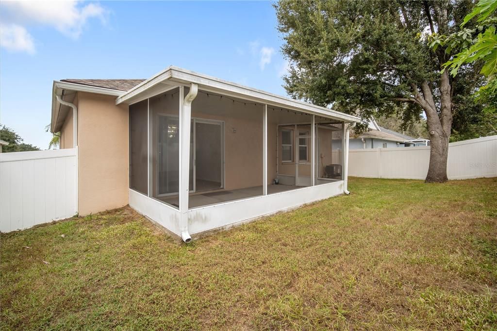 出租: $2,200 (3 贝兹, 2 浴室, 1521 平方英尺)