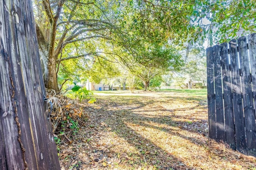 Activo con contrato: $525,000 (3 camas, 2 baños, 1856 Pies cuadrados)