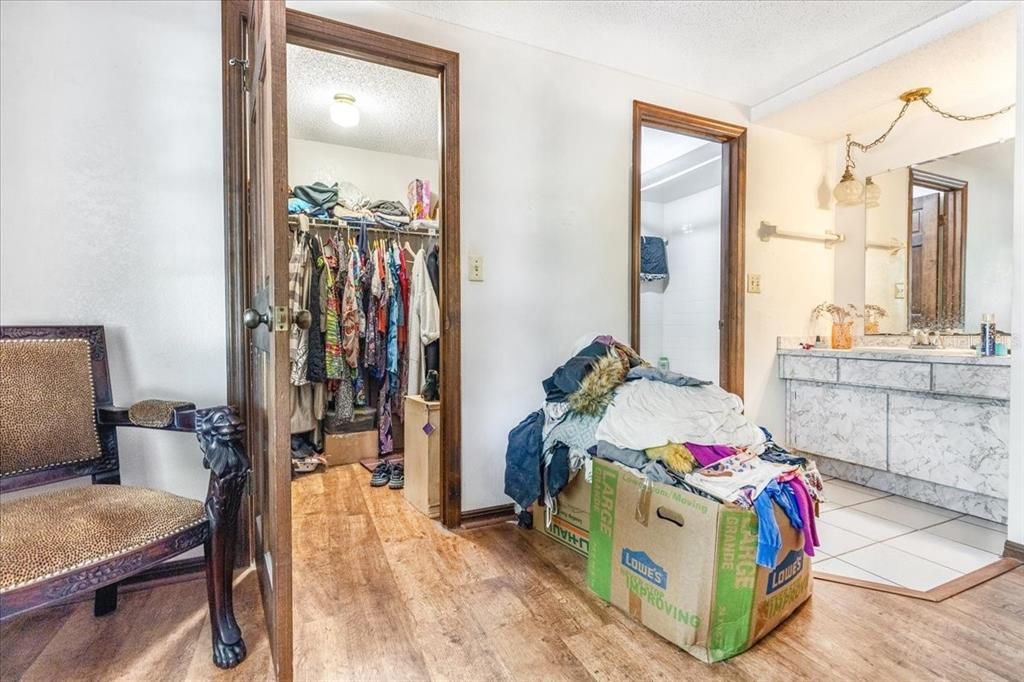 Activo con contrato: $525,000 (3 camas, 2 baños, 1856 Pies cuadrados)