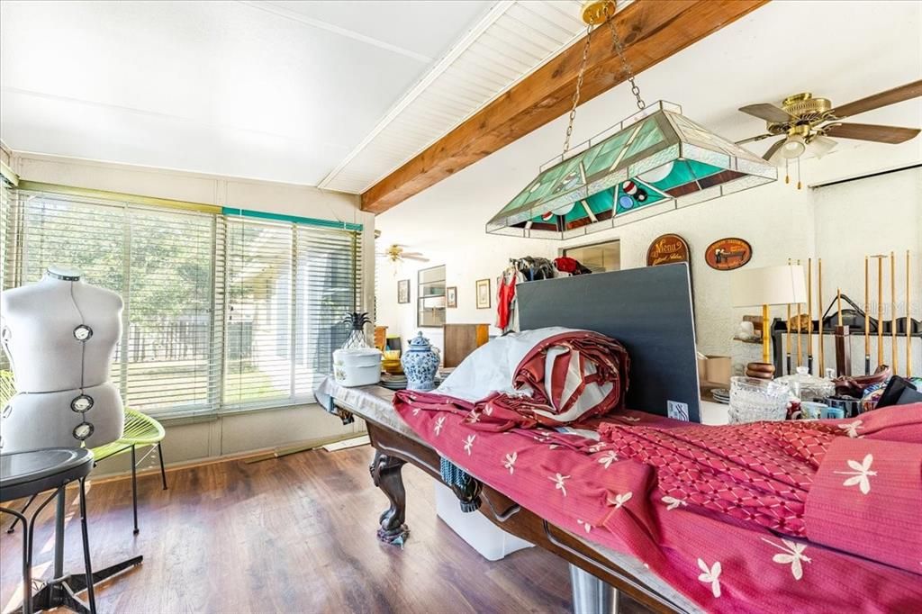 Activo con contrato: $525,000 (3 camas, 2 baños, 1856 Pies cuadrados)