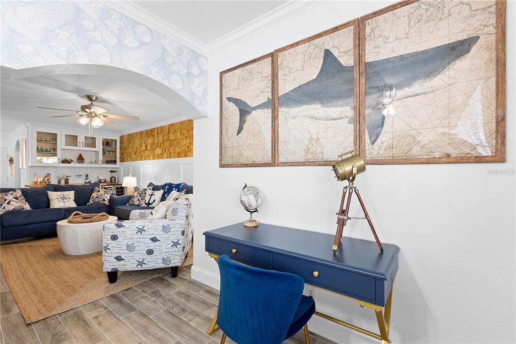 Active With Contract: $555,000 (2 beds, 1 baths, 950 Square Feet)