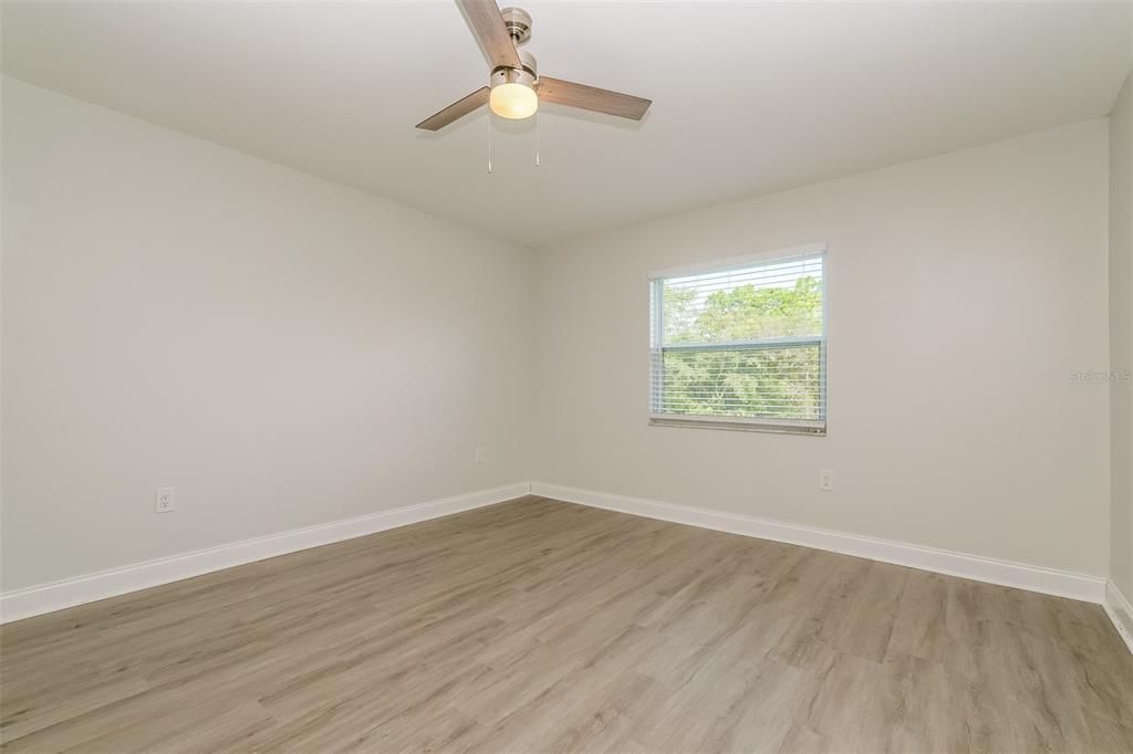 For Rent: $1,895 (3 beds, 2 baths, 1356 Square Feet)